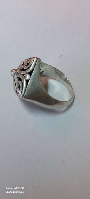Amazing design sterling silver ring WOW! 9.7g