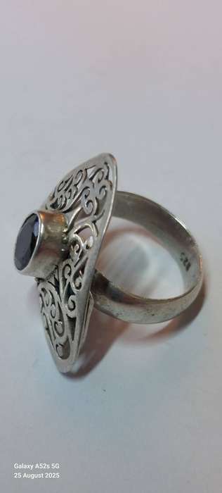 Amazing large vintage sterling silver garnet ring 7.6g