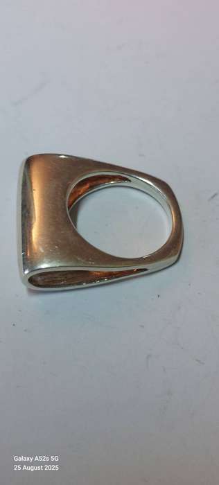 Amazing modernist style sterling silver ring 7g