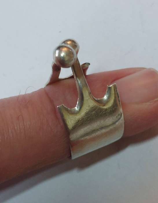 Spectacular vintage sterling silver ring Wow! 5.4g