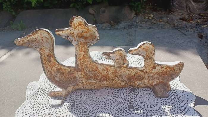 Vintage Rustic Cast Iron Doorstop Mother Goose and Family