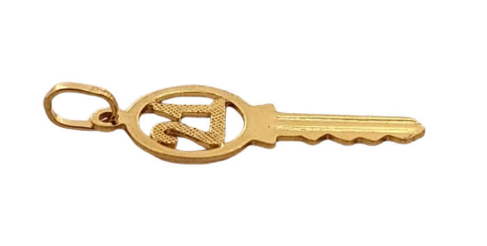 9ct Yellow Gold 21 Birthday Key Charm Pendant