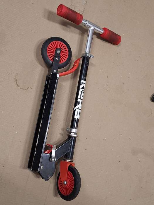 Kerb Kick Scooter for Kids