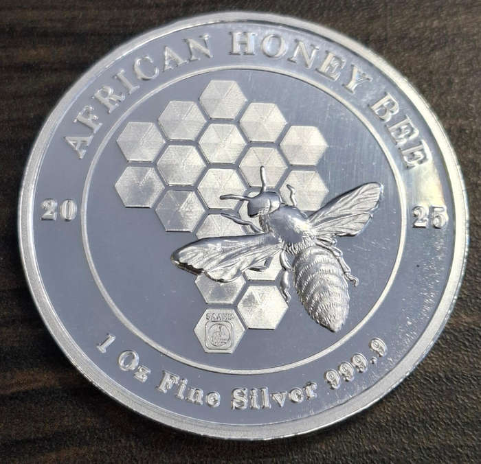 2025 SILVER 1oz "African Honey Bee" Coin