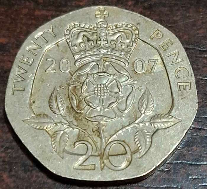 2007 British twenty pence coin