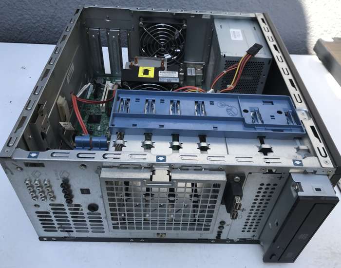 HP Proliant ML110 G6 Server