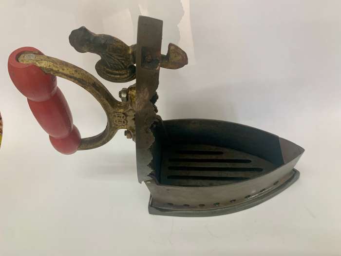 Vintage Charcoal Iron