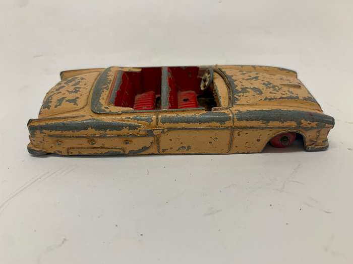 Dinky Toys Packard 132