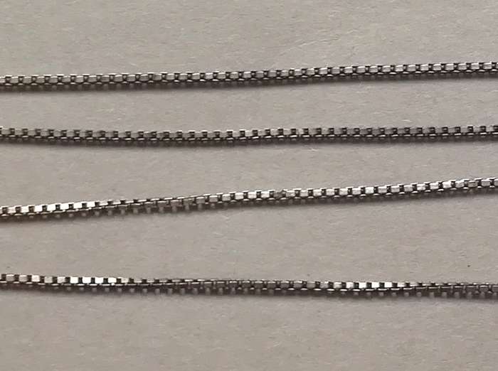 STERLING SILVER FINE CHAIN 400MM 1.5 GRAMS