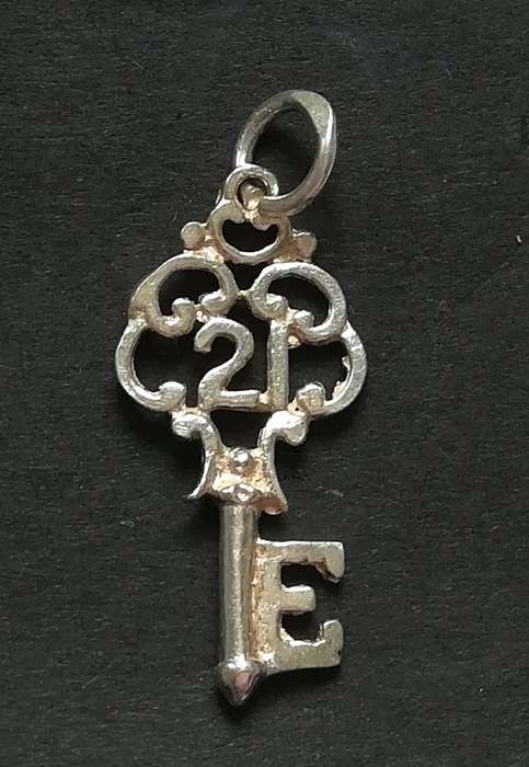 STERLING SILVER CHARM/PENDANT *21 ST KEY* 12X25MM 1.3 GRAMS