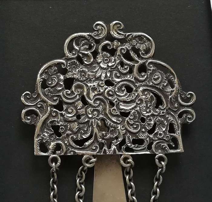 **RARE** STERLING SILVER BIRMINGHAM 1889 *SEWING CHATELAINE* 4 X CHAINS 70X100X300MM 127 GRAMS