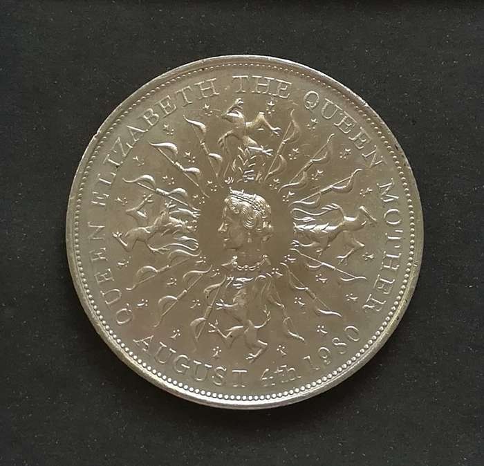 GREAT BRITAIN 1980 *QUEEN MOTHER* CROWN
