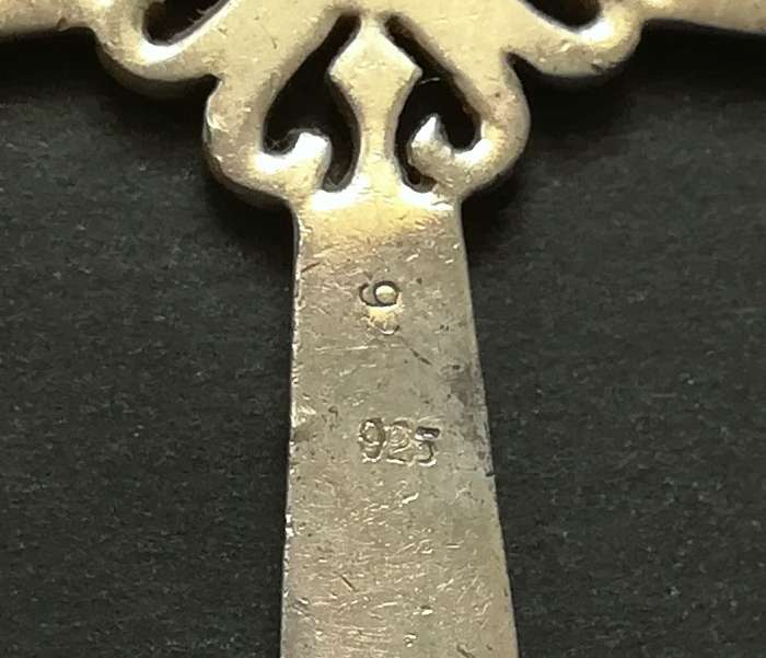 STERLING SILVER CROSS PENDANT  28 X 45MM 5.3 GRAMS