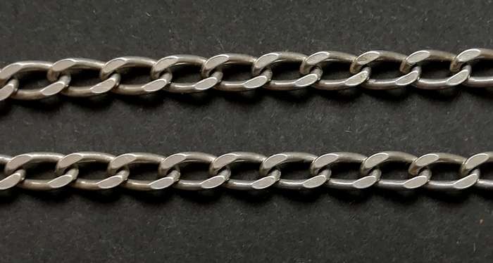 STERLING SILVER CHAIN BRACELET  190MMX2MMX2MM 4 GRAMS