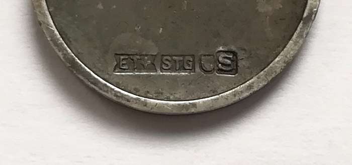 STERLING SILVER ST CHRISTOPHER PENDANT 16MM 2.3 GRAMS