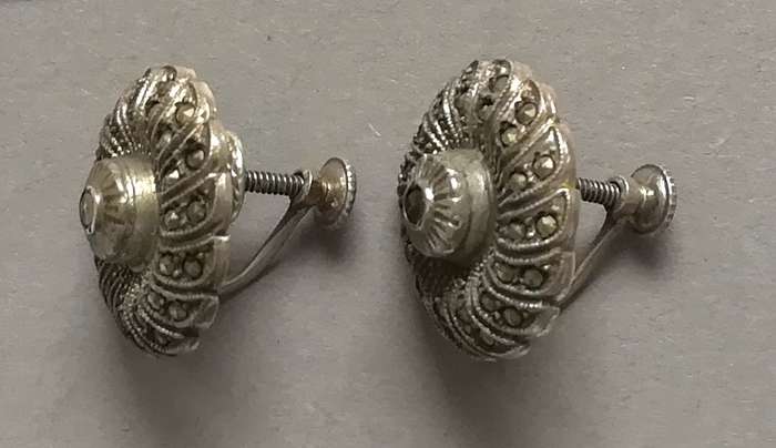 STERLING SILVER AND MARASITE EARRINGS 15MM 5.7 GRAMS