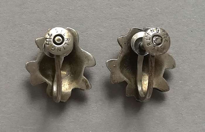 STERLING SILVER AND MARCASITE EARRINGS 3.5 GRAMS 12X12MM