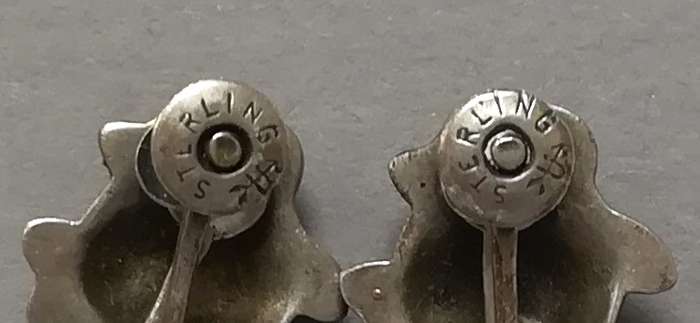 STERLING SILVER AND MARCASITE EARRINGS 3.5 GRAMS 12X12MM