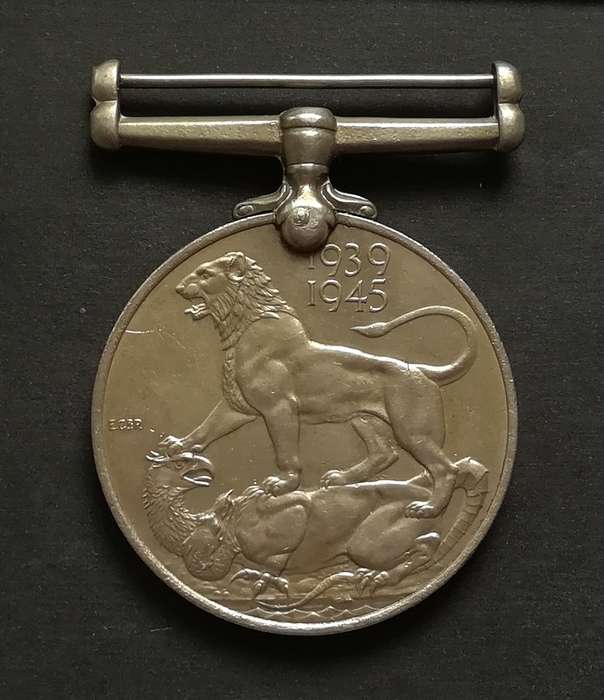 WW2 1939-1945 MEDAL *NOT NAMED*