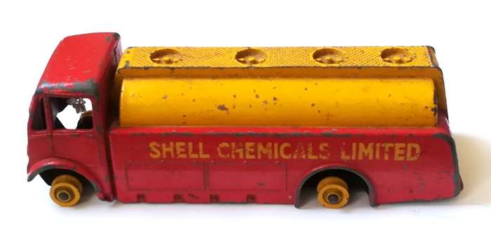 DINKY TOYS AEG MONARCH THOMPSON TANK *SHELL CHEMICALS LTD*