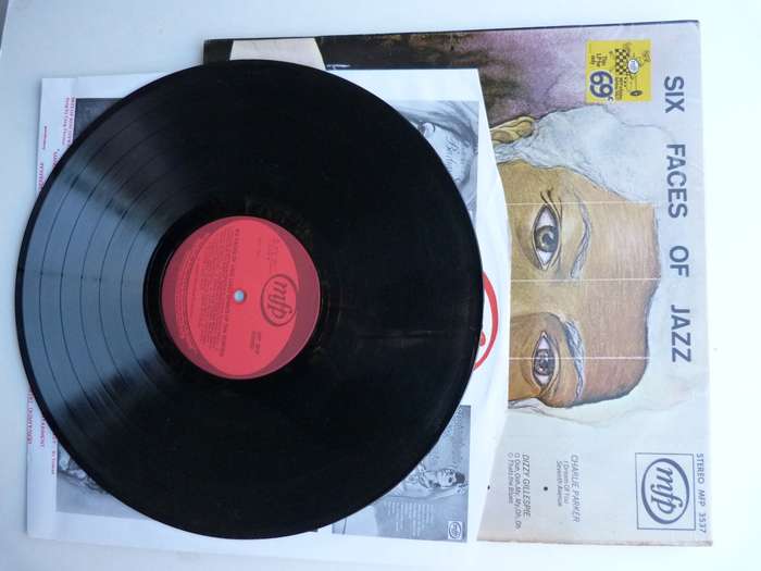 SIX FACES OF JAZZ. UK. 1970 .VINYL LP