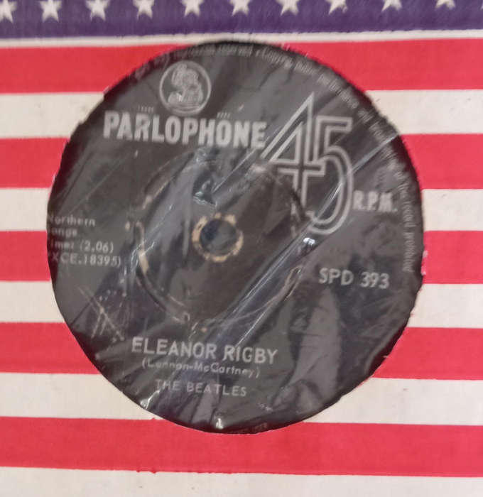 THE BEATLES :  SEVEN SINGLE .
