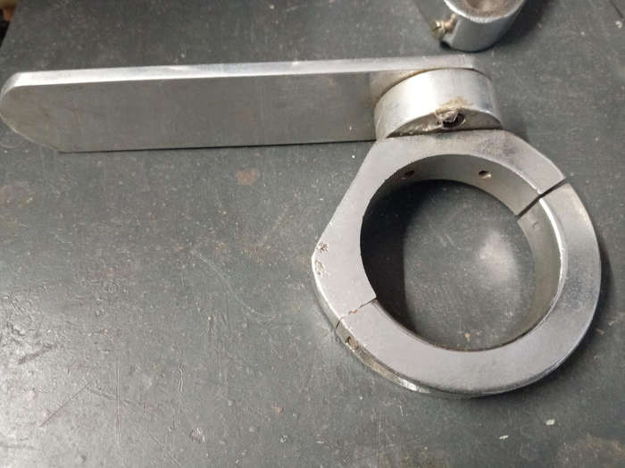 HEAVY DUTY CLAMPS  - 60Mmm DIAMETER / 16mm THICK