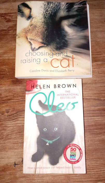BOOKS : CATS AS PER PHOTOS. R25.00 FOR BOTH.