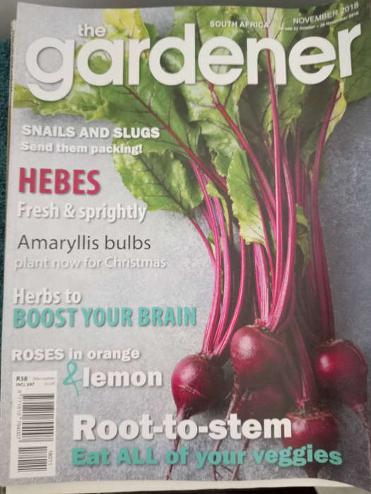 GARDENING MAGAZINES AS PER PHOTOS.