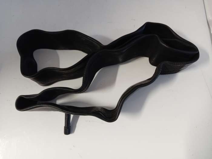 BICYCLE TUBE 18 X 2.125