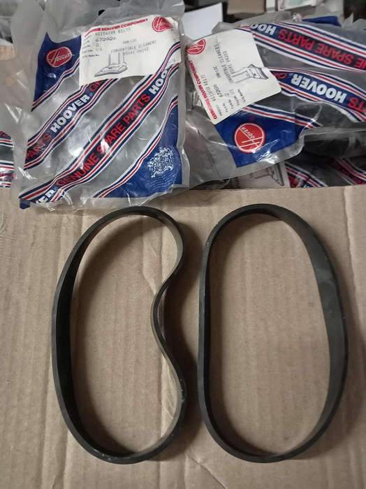 VACUUM CLEANER BELTS ( 2 BELTS PER PACK ) HOOVER  U3101  /  U4202.