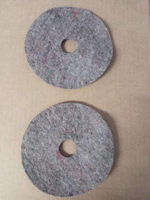 HOOVER FELT FLOOR POLISHER PADS. 10 PER PACK. R30.00