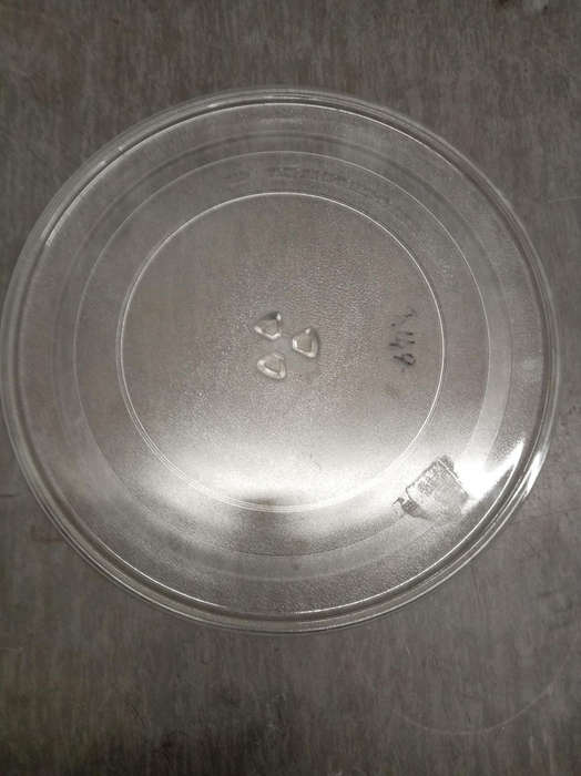 MICROWAVE GLASS TURNTABLE PLATE 370mm DIAMETER.