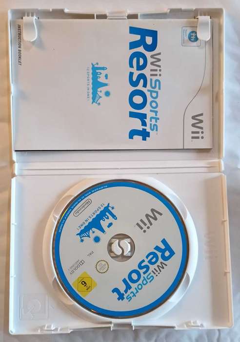 Wii Sports Resort for Nintendo Wii (PAL, CIB)