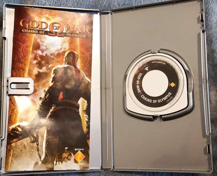 God of War Chains of Olympus for PSP CIB
