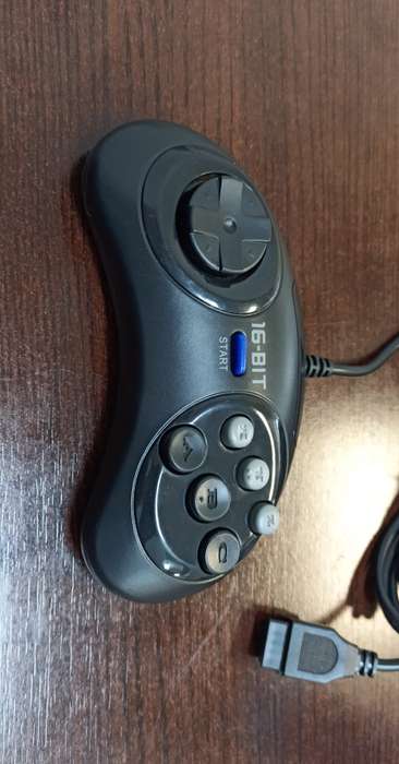 Sega 6 button controller (NEW)