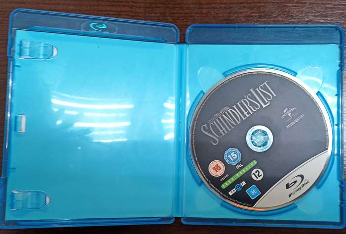 Schindler's List on Blu-ray (Film)