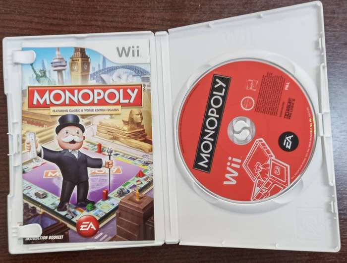 Monopoly Classic and World Edition for Wii (PAL, CIB)