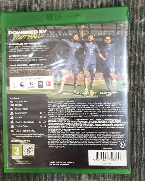 FIFA 22 for Xbox One and Series X (CIB)