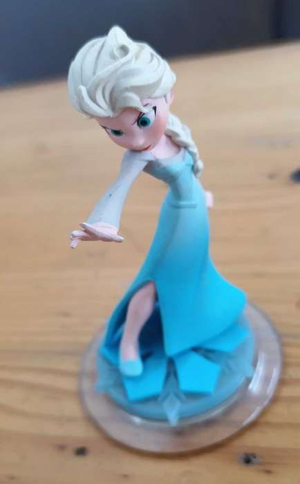 Disney Infinity Character ELSA