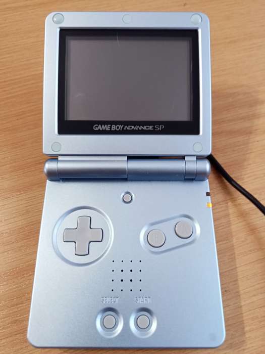 GameBoy Advance SP