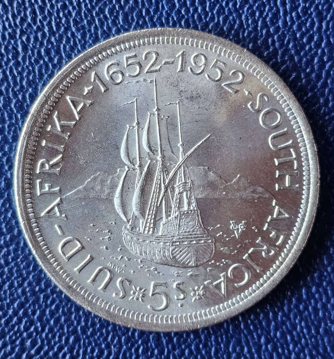 1952 Uncirculated 5 Shilling