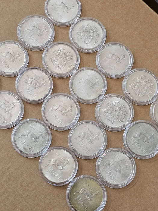 Uncirculated Silver R1's