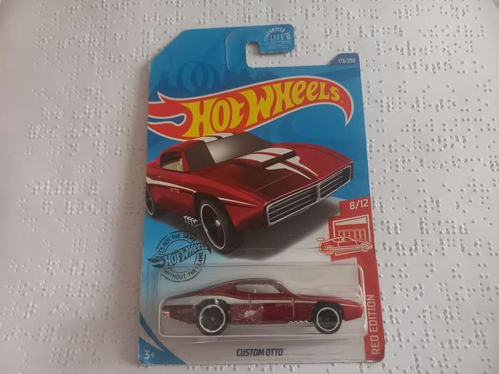 Hotwheels Custom Otto - Target Red Edition exclusive