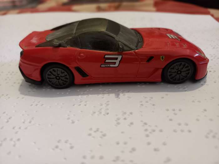 Bburago Ferrari 599XX