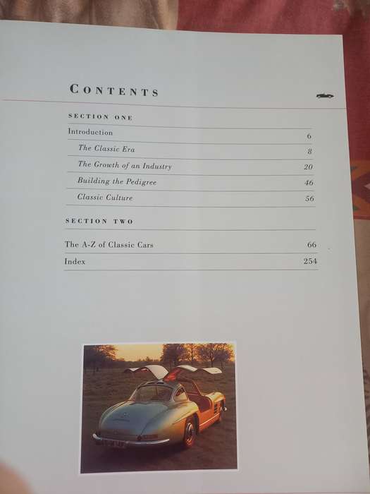 Book -  The Encyclopedia of Classic Cars