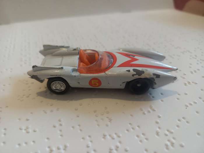 Johnny Lightning Speed Racer Mach 5