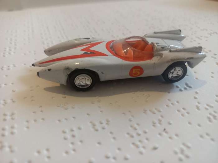 Johnny Lightning Speed Racer Mach 5