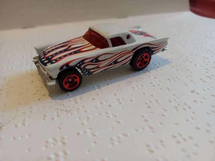 Hotwheels Stars and Stripes 1957 Ford Thunderbird