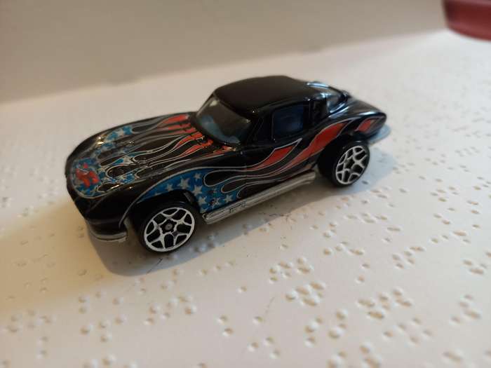Hotwheels Stars and Stripes Chevrolet Corvette